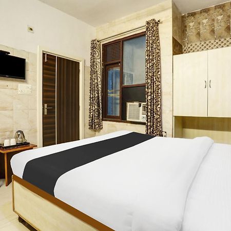 Hotel O Jammu Near Ragunath Bazaar Formerly Goodwill Экстерьер фото