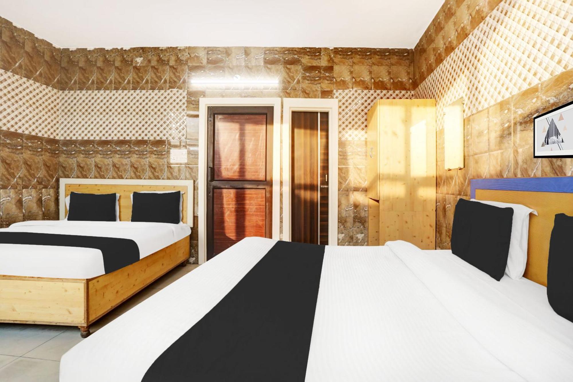 Hotel O Jammu Near Ragunath Bazaar Formerly Goodwill Экстерьер фото